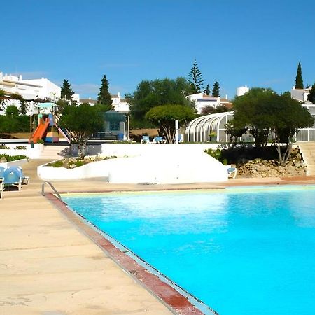 Armacao De Pera Twins 1 By Homing Apartman Kültér fotó