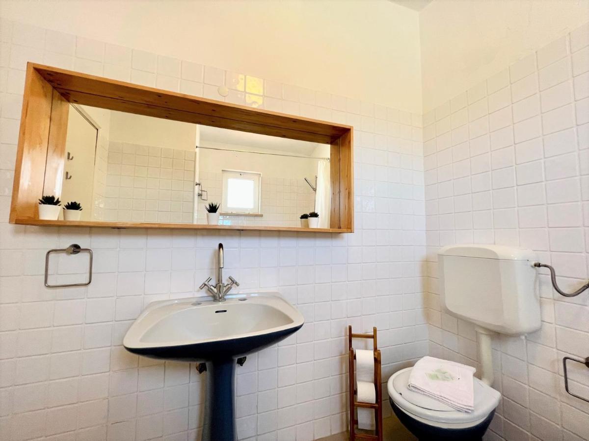Armacao De Pera Twins 1 By Homing Apartman Kültér fotó